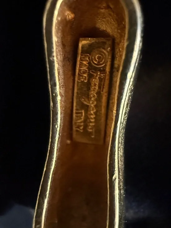 Authentic* Salvatore Ferragamo | Shoe Charm Bucket Bag - Picture 13 of 15